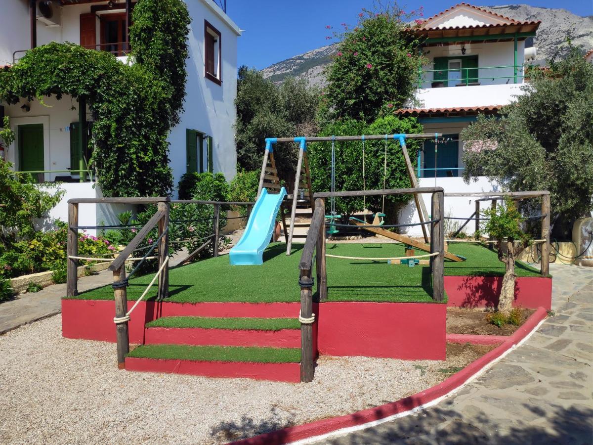 מאראת'וקאמפוס Sunflowers Apartments מראה חיצוני תמונה