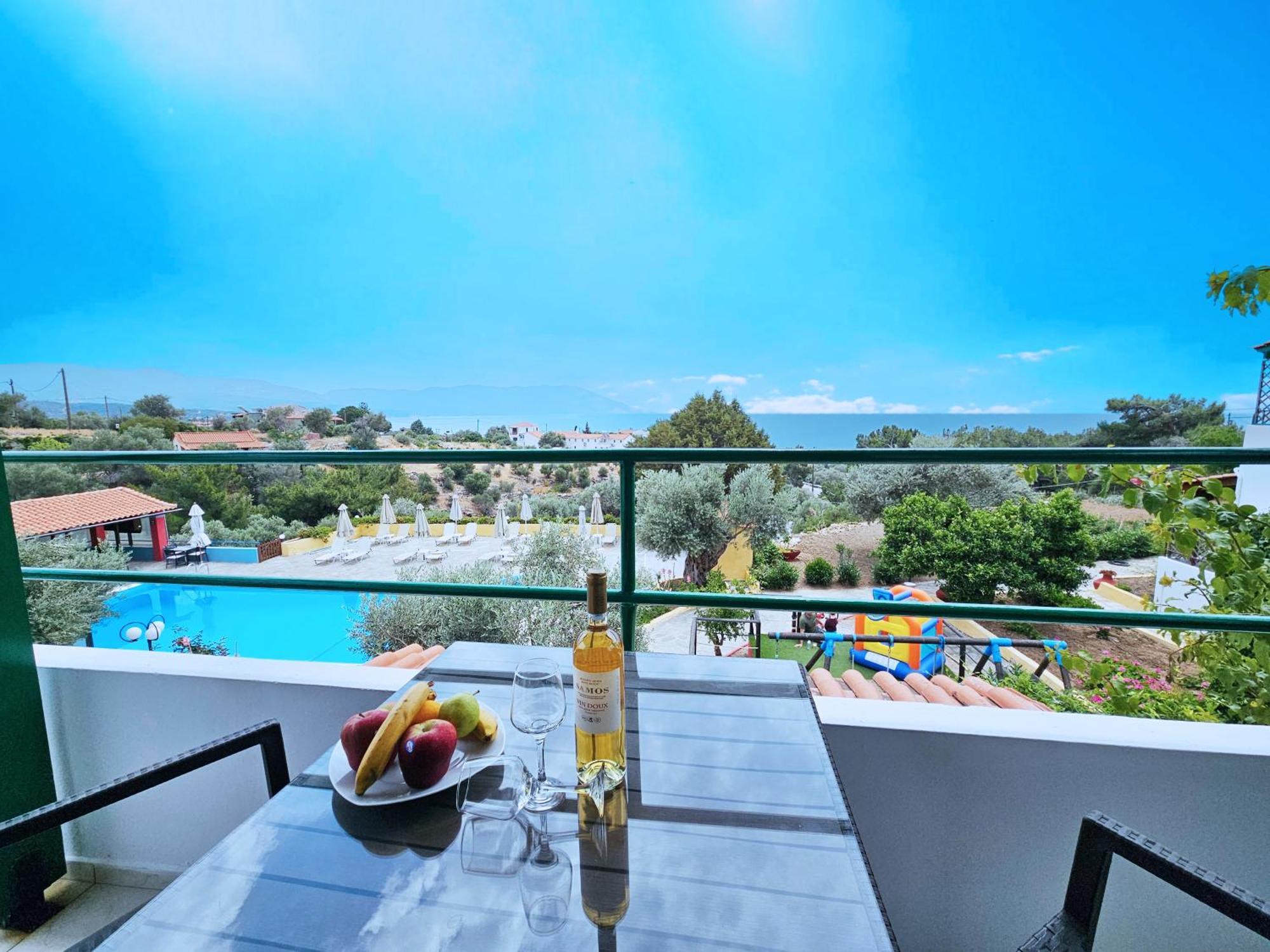 מאראת'וקאמפוס Sunflowers Apartments מראה חיצוני תמונה