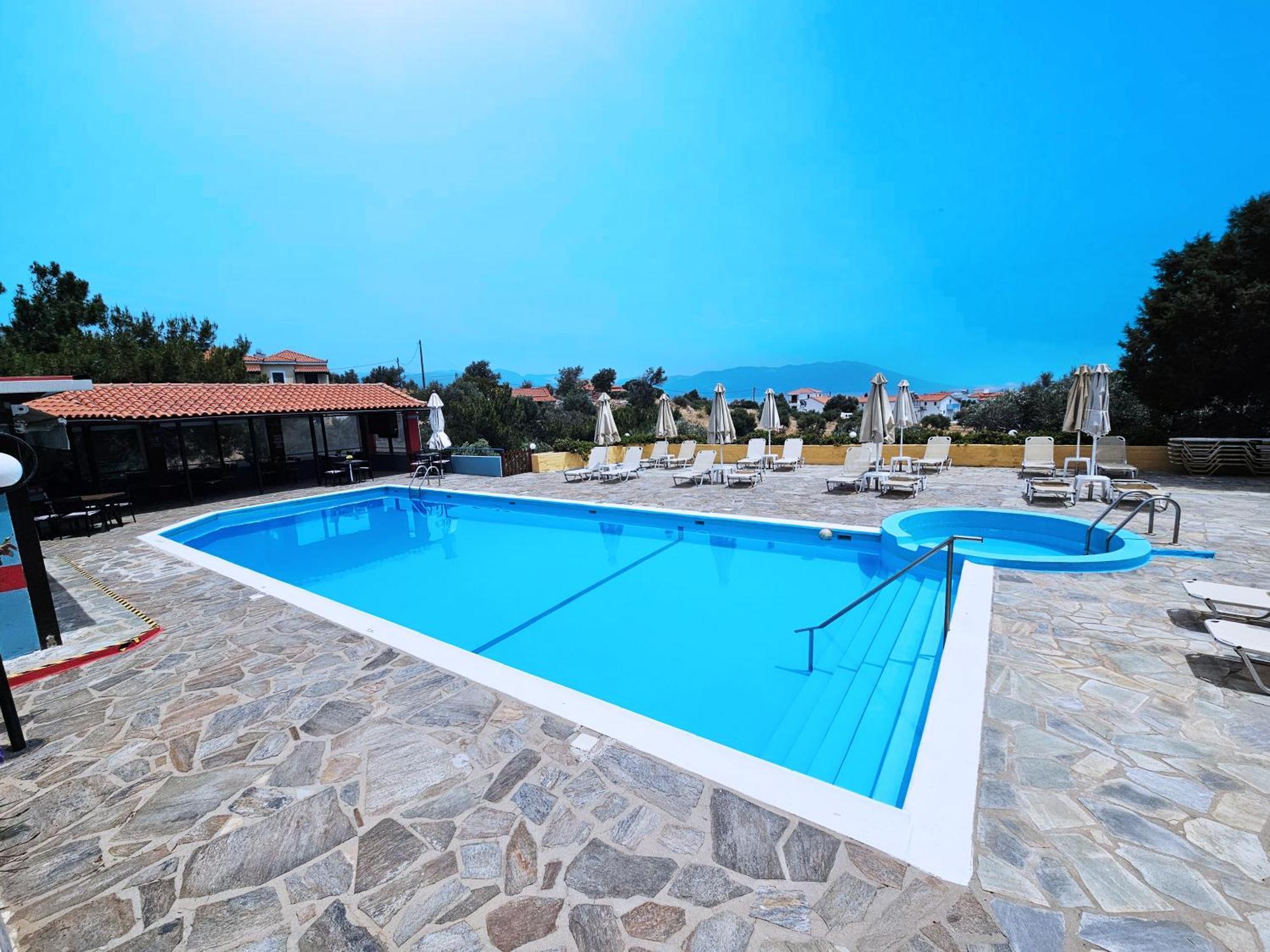 מאראת'וקאמפוס Sunflowers Apartments מראה חיצוני תמונה