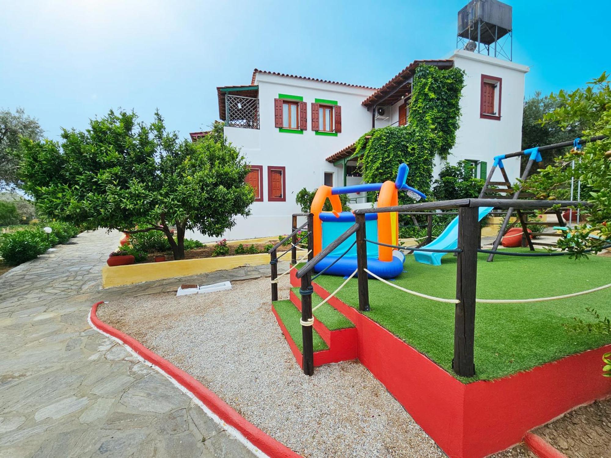 מאראת'וקאמפוס Sunflowers Apartments מראה חיצוני תמונה